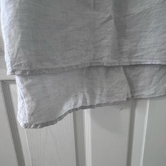 St. Tropez west 💯% linen dress. Single button closure in back.  Size XS - Picture 5 of 7